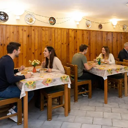 Horska Lada Pensionat
